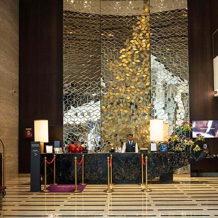 Hotel Radisson Blu Faridabad Exterior foto